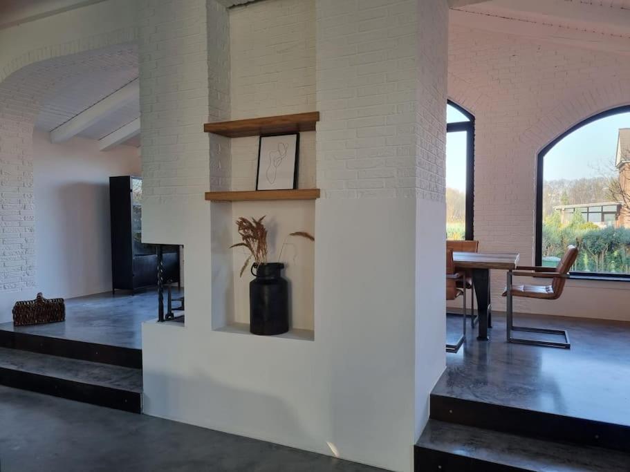 Historische Villa Mit Garten, Luxus 메어부쉬 외부 사진